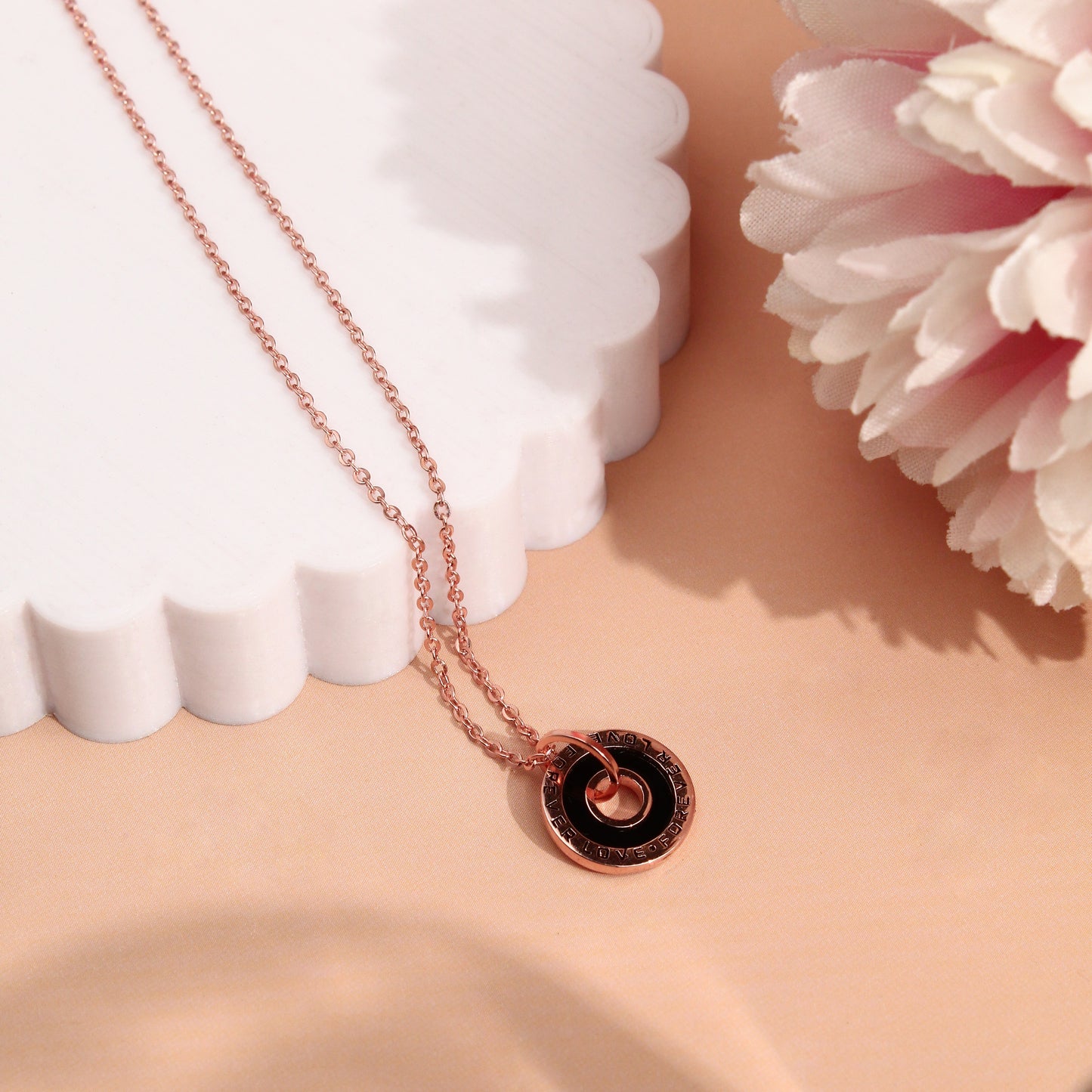 Eternal Love Circle Pendant Necklace – 925 Sterling Silver