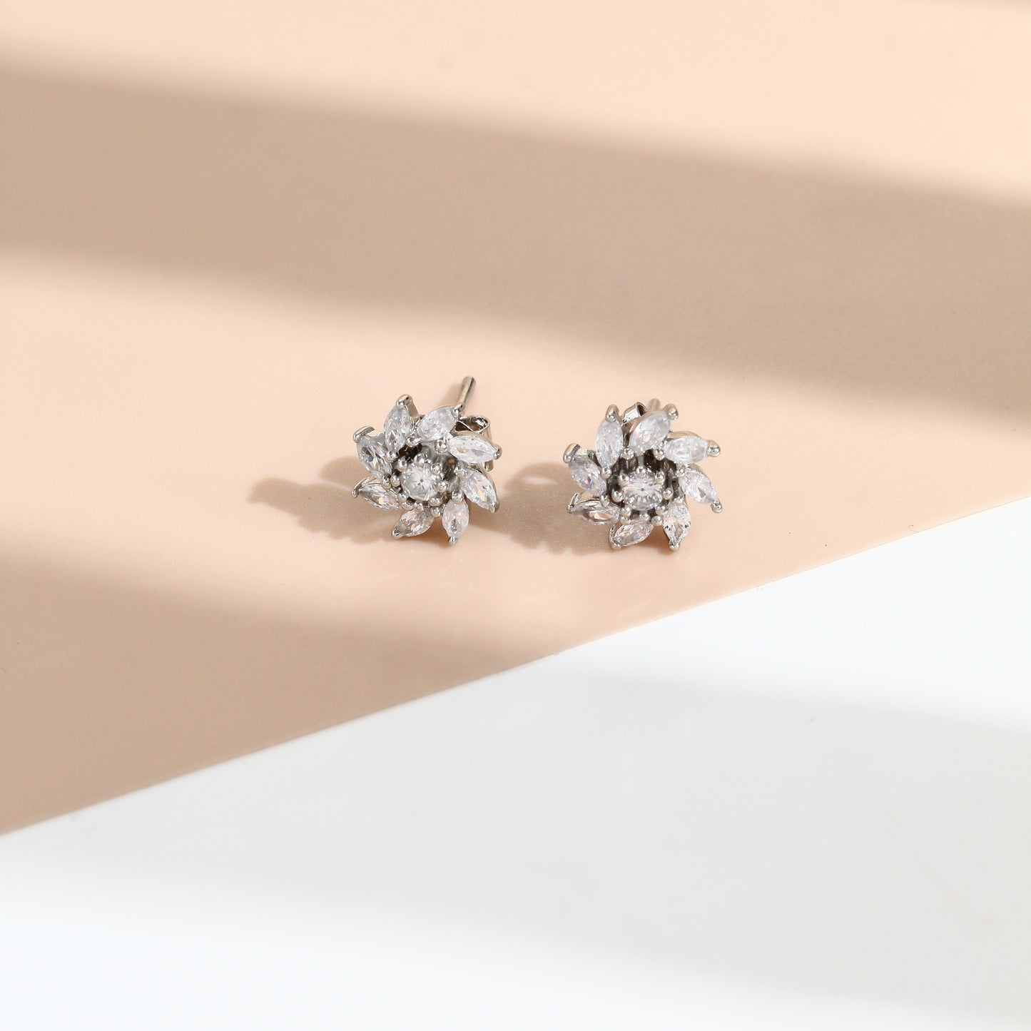 925 Sterling Silver Floral Sparkle Stud Earrings