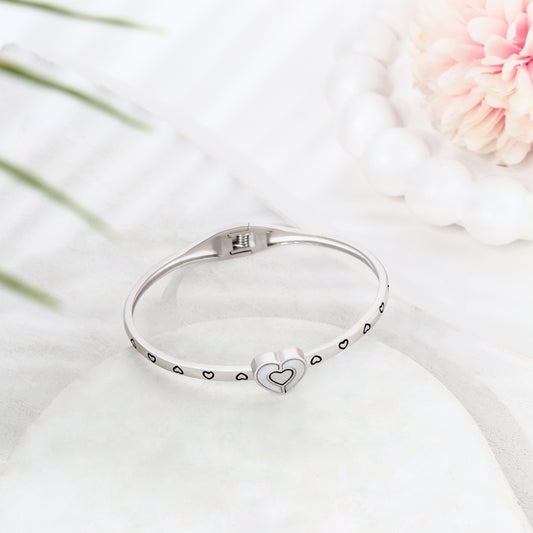 Heart of Love Bracelet – 925 Sterling Silver
